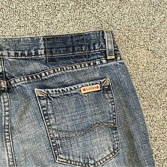 Lucky Brand Dungarees Skylo Flare Jeans Womens 8 Blue Distressed Denim - Picture 13 of 15